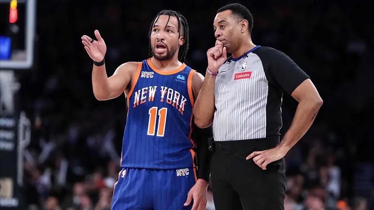 赛后NBA季后赛传出新动向，纽约尼克斯回应争议，管理层表态：目标明确，纪律约束更严格的简单介绍